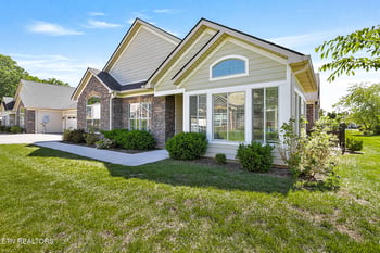 4955 Willow Bluff Cir, Knoxville, TN 37914