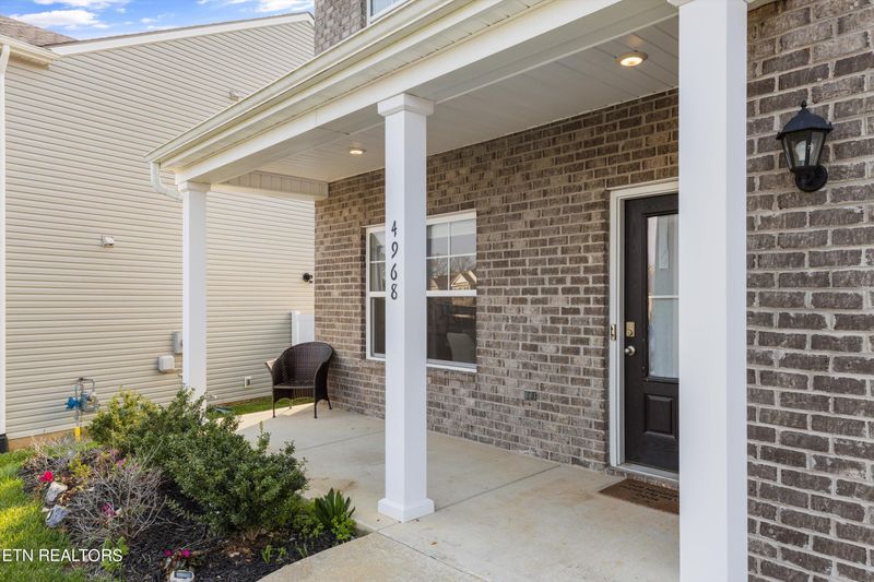 4968 Willow Bluff Cir, Knoxville, TN 37914