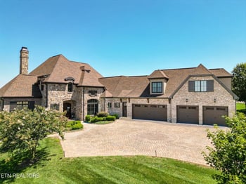 497 Southern Way, Lenoir City, TN 37772