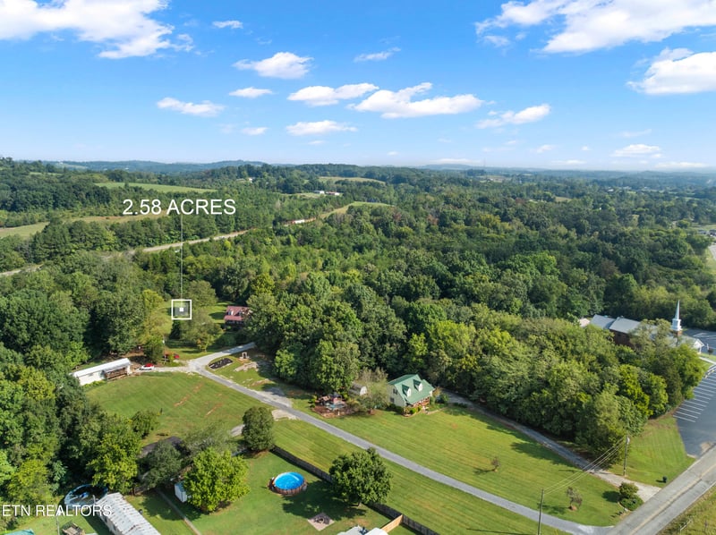 4974 Saint Paul Rd, Morristown, TN 37813