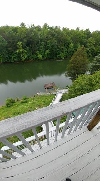 499 Perry Smith Ln, Caryville, TN 37714
