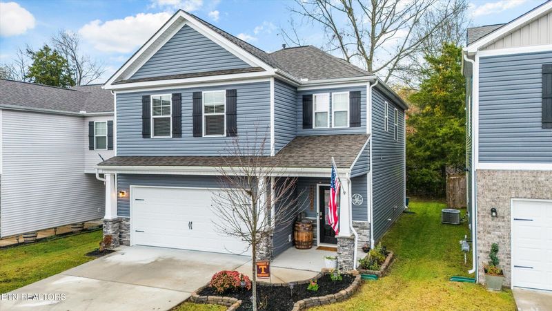5 Sycamore Ct, Clinton, TN 37716