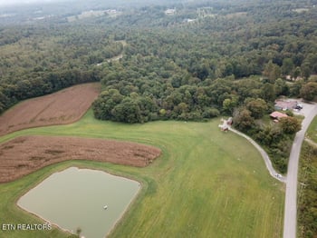 5.76 Pomona Rd, Crossville, TN 38571