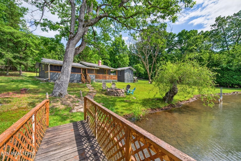 50 Lake St, Crossville, TN 38572