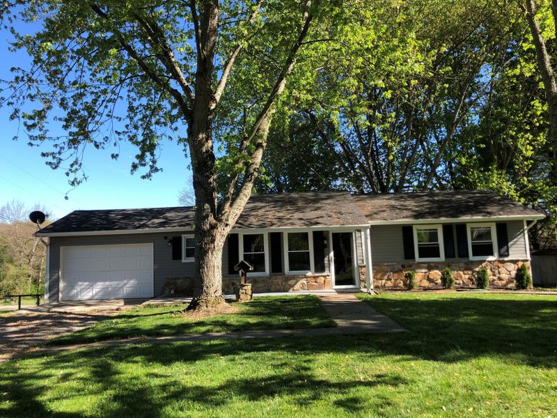 50 S Cherry Branch Loop, Crossville, TN 38571