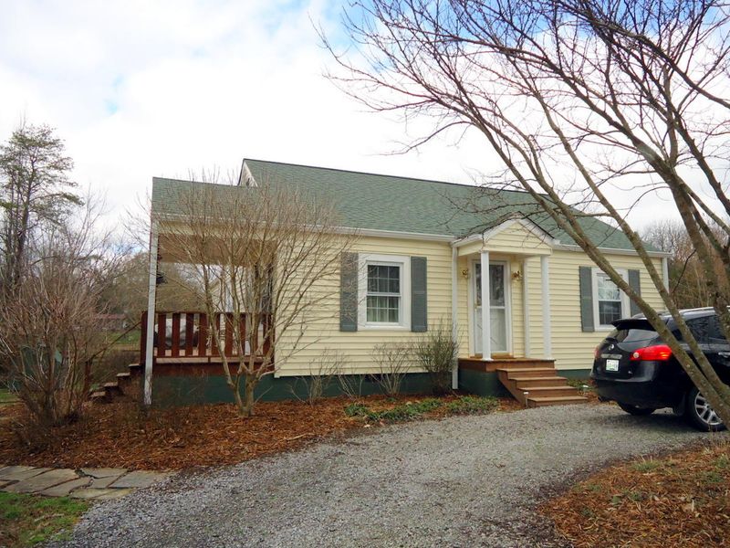 500 County Rd 409, Madisonville, TN 37354