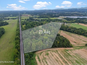 500 County Road 409, Madisonville, TN 37354