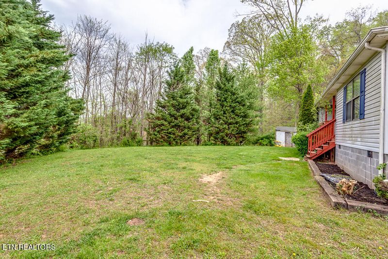 500 E Beaver Creek Dr, Knoxville, TN 37918