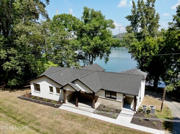 500 Lakewood Rd, Kingston, TN 37763