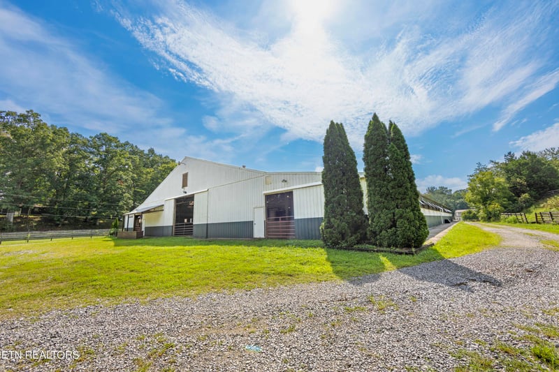 500 Miller Rd, Clinton, TN 37716