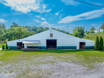 500 Miller Rd, Clinton, TN 37716