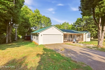 500 Monroe St, Madisonville, TN 37354