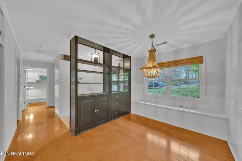 5000 Summit Cir, Knoxville, TN 37919