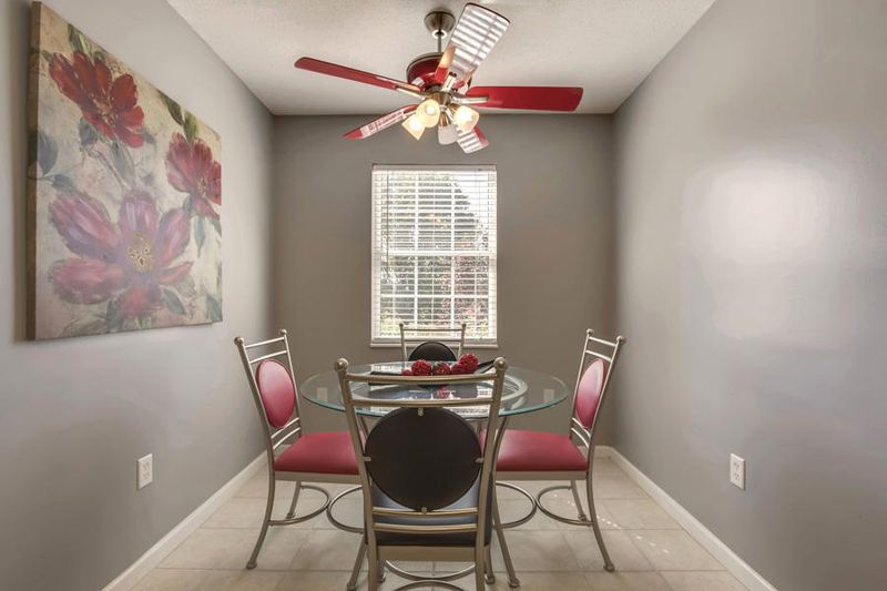 5001 Travis Powell Ln, Powell, TN 37849
