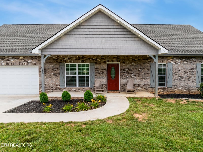5006 Morganton Rd, Greenback, TN 37742