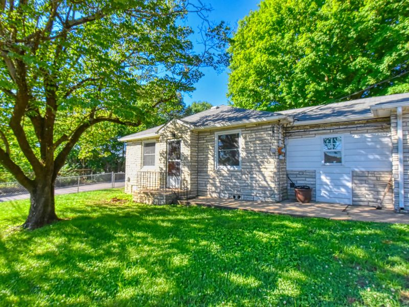 501 Highland Ave, Loudon, TN 37774