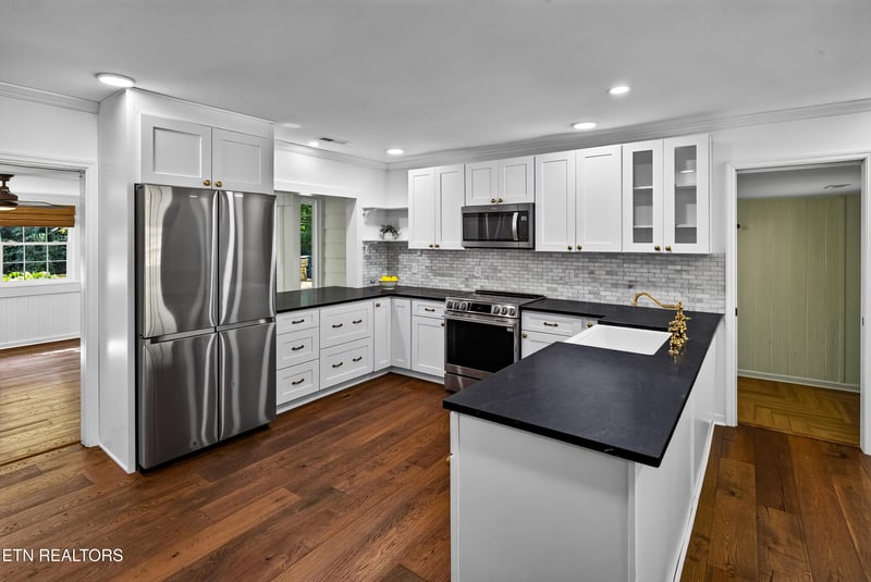 501 Highland Hills Rd, Knoxville, TN 37919