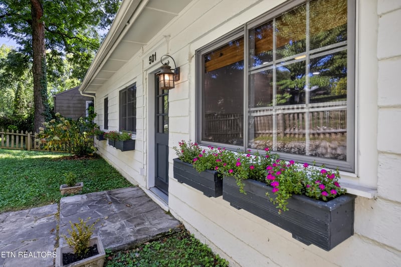 501 Highland Hills Rd, Knoxville, TN 37919