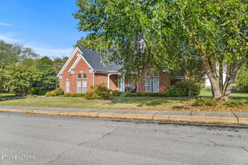 501 Lynnwood Dr, Athens, TN 37303