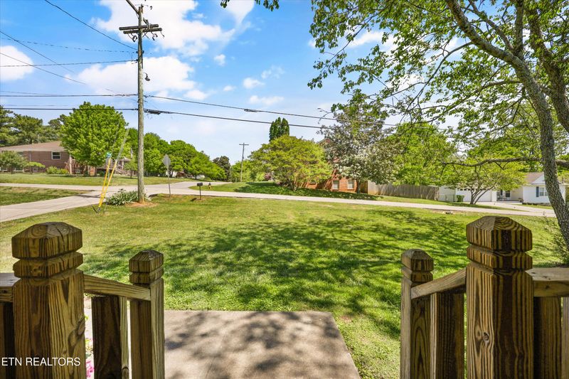 501 S Ruth St, Maryville, TN 37803