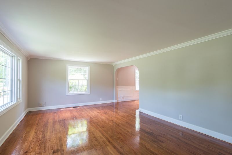 5011 Beverly Rd, Knoxville, TN 37918