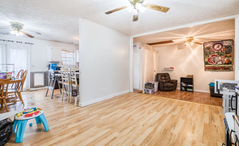 5016 Pawnee Rd, Crossville, TN 38572