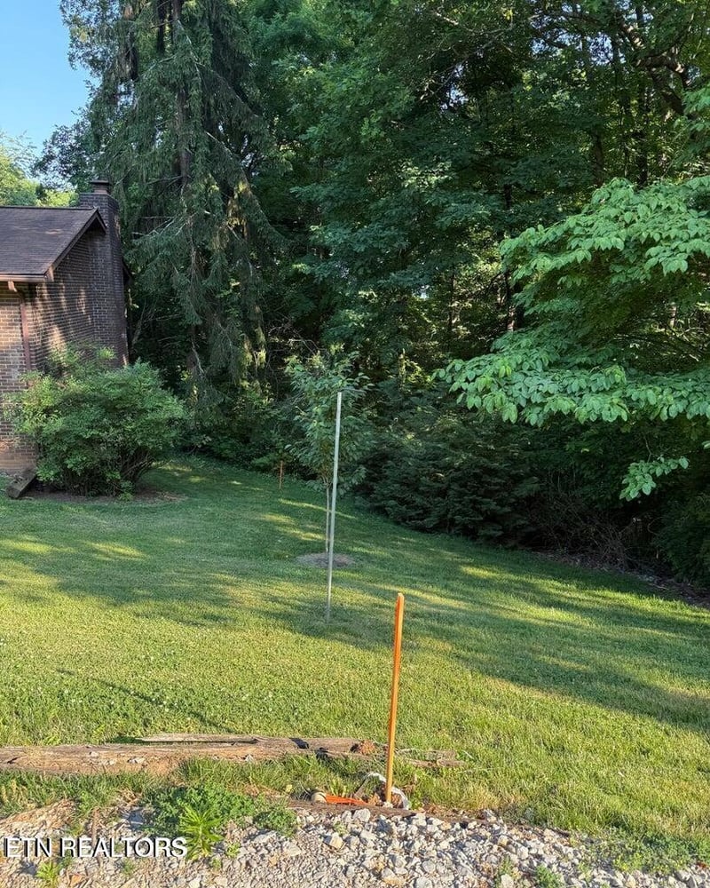 5016 Ridgemont Dr, Knoxville, TN 37918