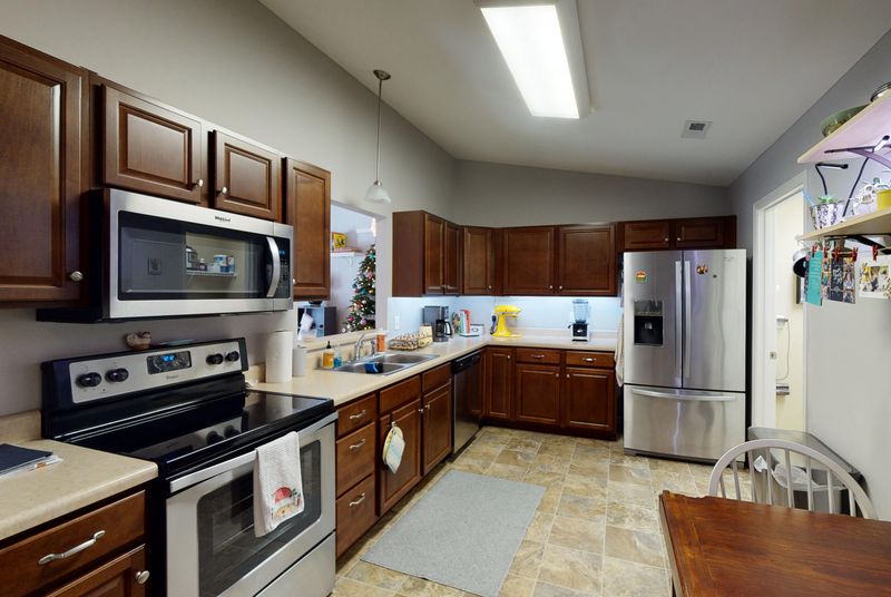 5017 White Petal Way, Knoxville, TN 37912