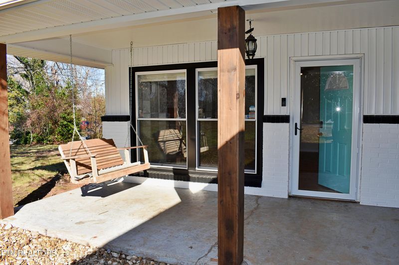502 Fairview Blvd, Maryville, TN 37803
