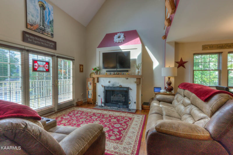 502 Riverfront Way, Knoxville, TN 37915