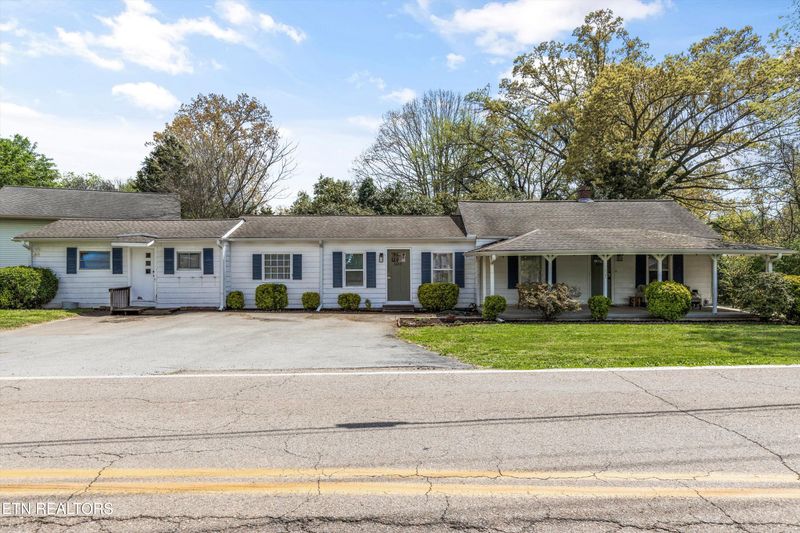 5021 Schubert Rd, Knoxville, TN 37912