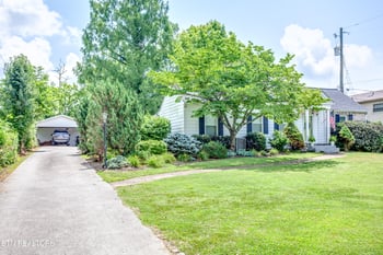5026 Jacksboro Pike, Knoxville, TN 37918