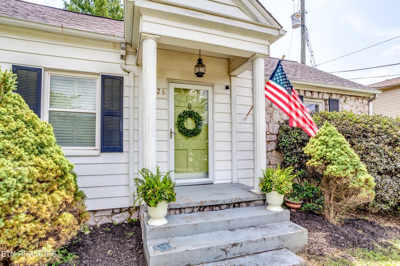 5026 Jacksboro Pike, Knoxville, TN 37918
