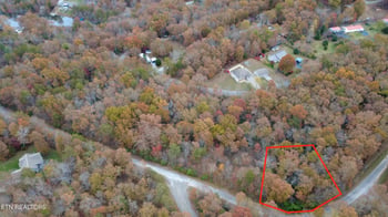 5027 Ostego Dr, Crossville, TN 38572