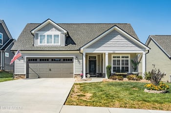 503 Chestnut Pl, Loudon, TN 37774