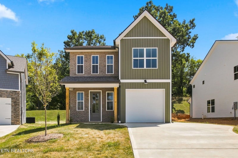 504 8th Ave, Lenoir City, TN 37771