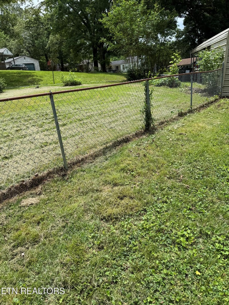504 Akers St, Maryville, TN 37804