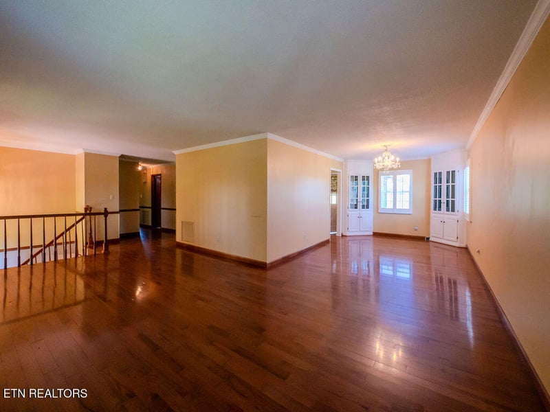 504 N Niota Rd, Englewood, TN 37329