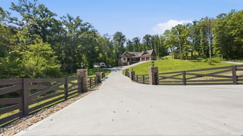 504 Pumpkin Hollow Rd, Heiskell, TN 37754