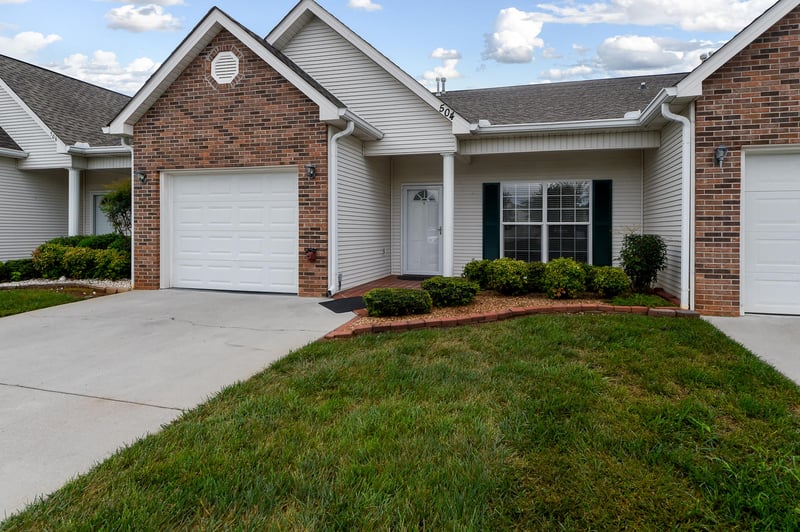 504 Willington Pl, Loudon, TN 37774