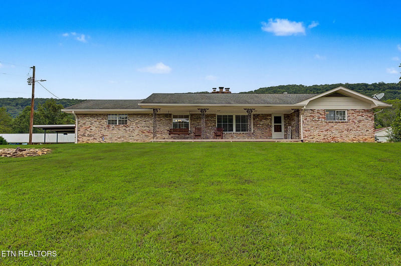 5047 Harriman Hwy, Oliver Springs, TN 37840
