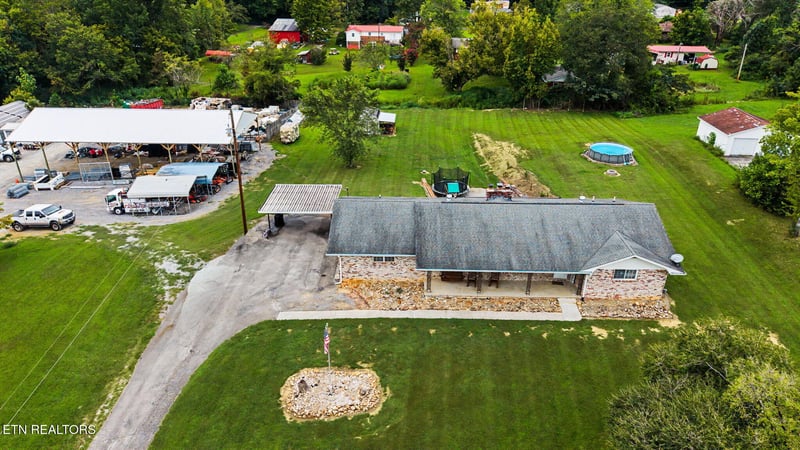 5047 Harriman Hwy, Oliver Springs, TN 37840