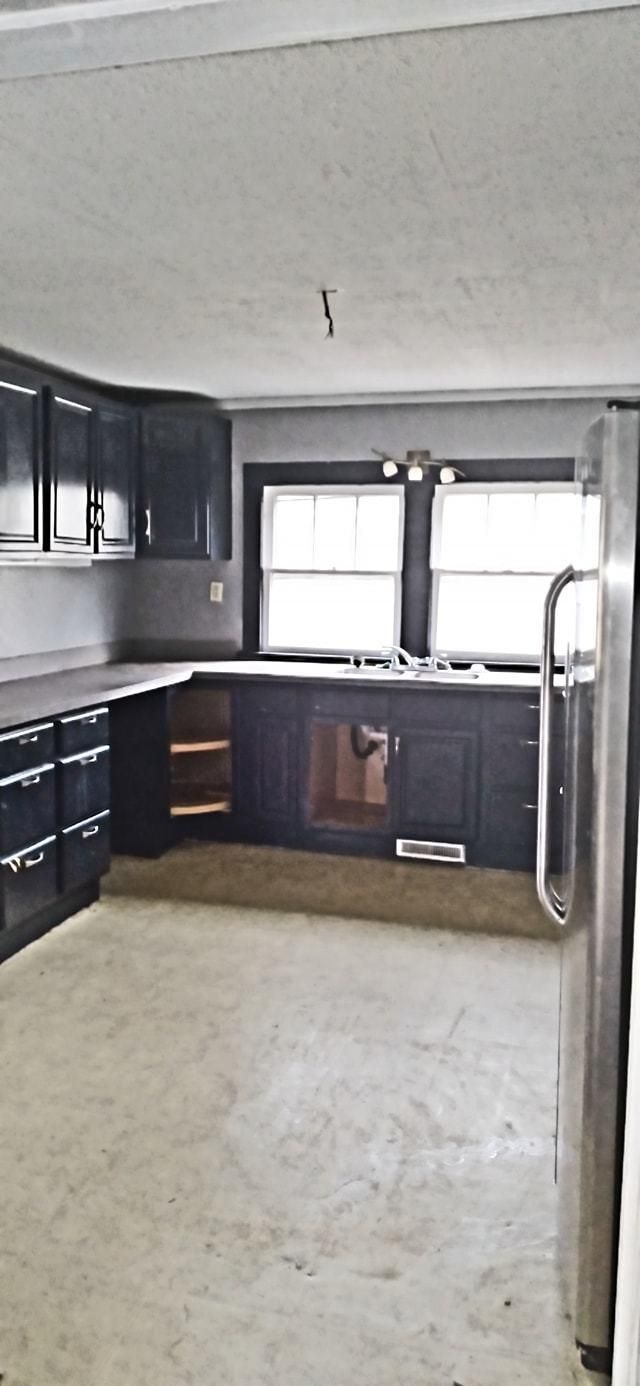 505 E Inskip Dr, Knoxville, TN 37912
