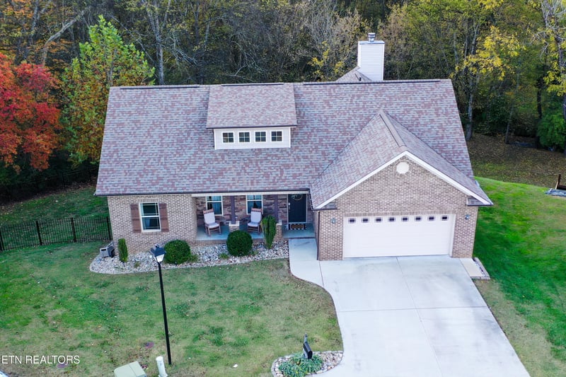 505 Greystoke Ln, Knoxville, TN 37912