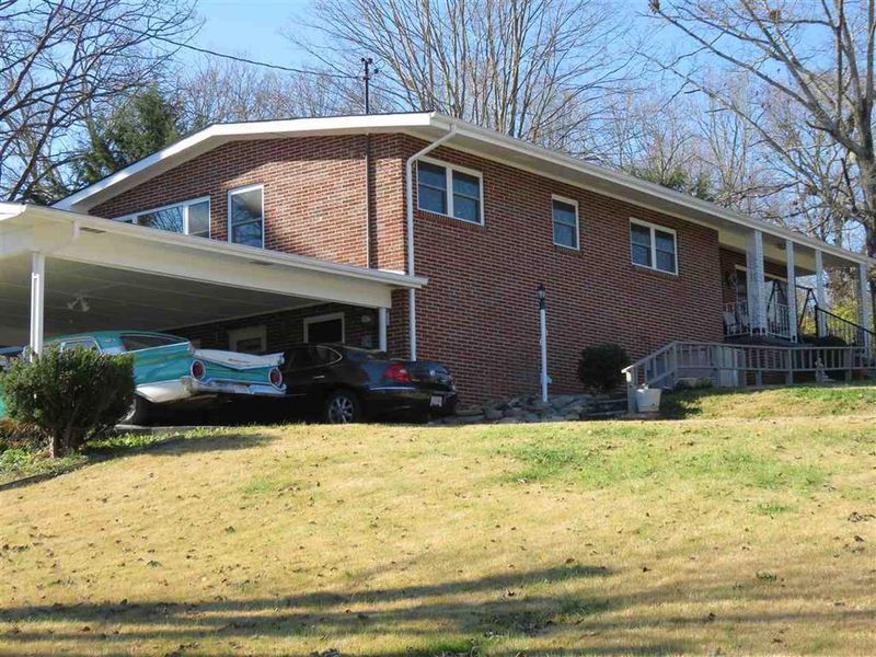 505 North Ave, Athens, TN 37303