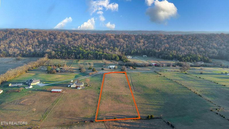 505 Ranch Rd, Loudon, TN 37774