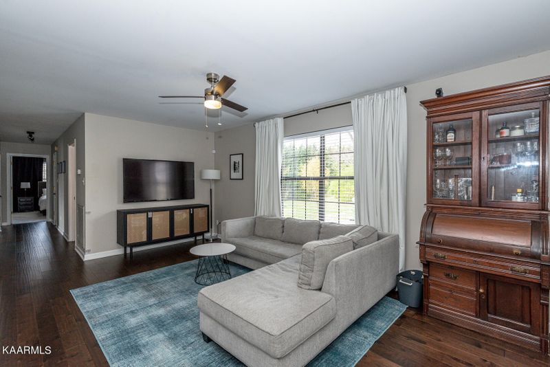 505 S Ruth St, Maryville, TN 37803