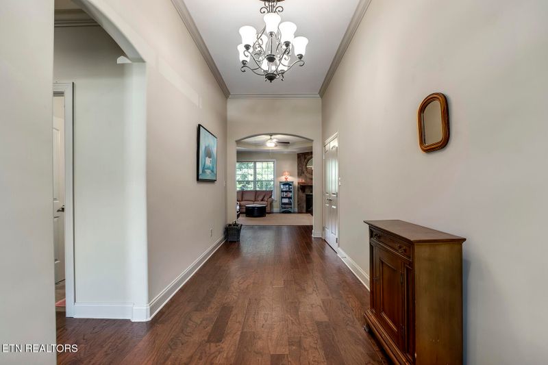 505 Tanasi Cir, Loudon, TN 37774