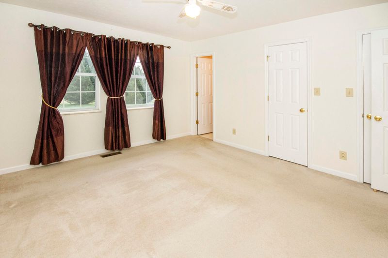 505 Valley View St, Seymour, TN 37865