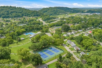 506 Broadview Dr, Knoxville, TN 37912